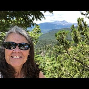 Meet your Posher, Joan